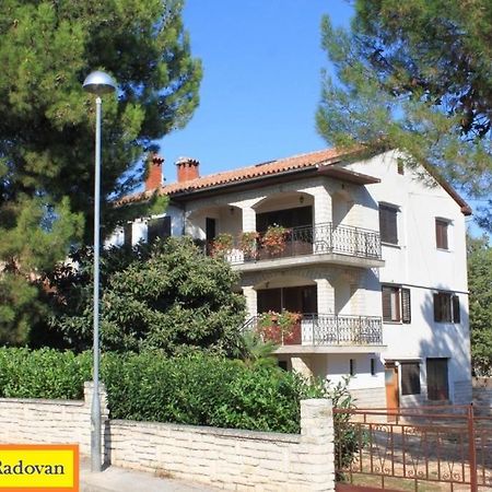 Apartment Radovan Poreč Exterior foto
