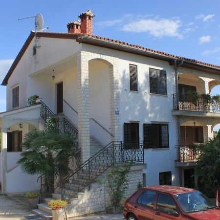 Apartment Radovan Poreč Exterior foto